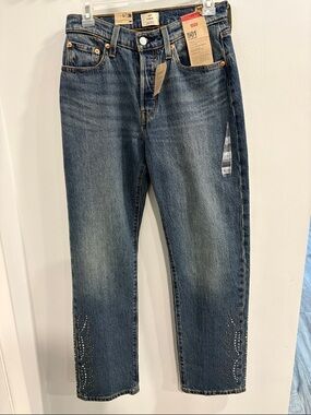 Levi's Denim Jeans Gold Stitching With  Rhinestone Pant Leg